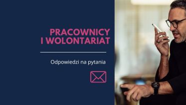 W jakiej formie fundacja powinna prowadzić rozliczenia ekspertów nagrywających materiały szkoleniowe?