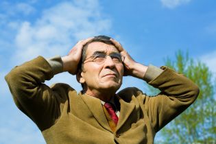 Jakie skutki mają błędy w oświadczeniu zleceniobiorcy przy umowie zlecenia?